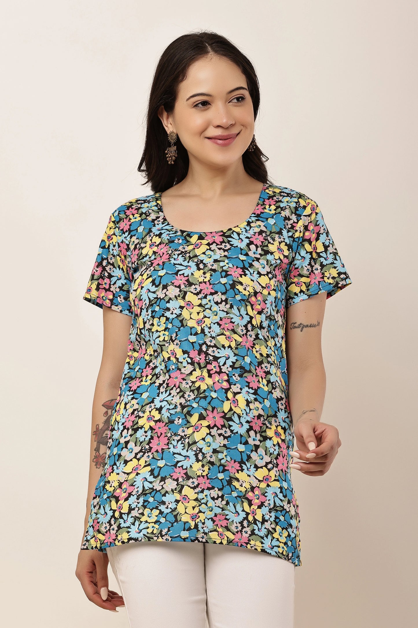Women's Multicolor Floral Print Short Sleeve Tunic Top