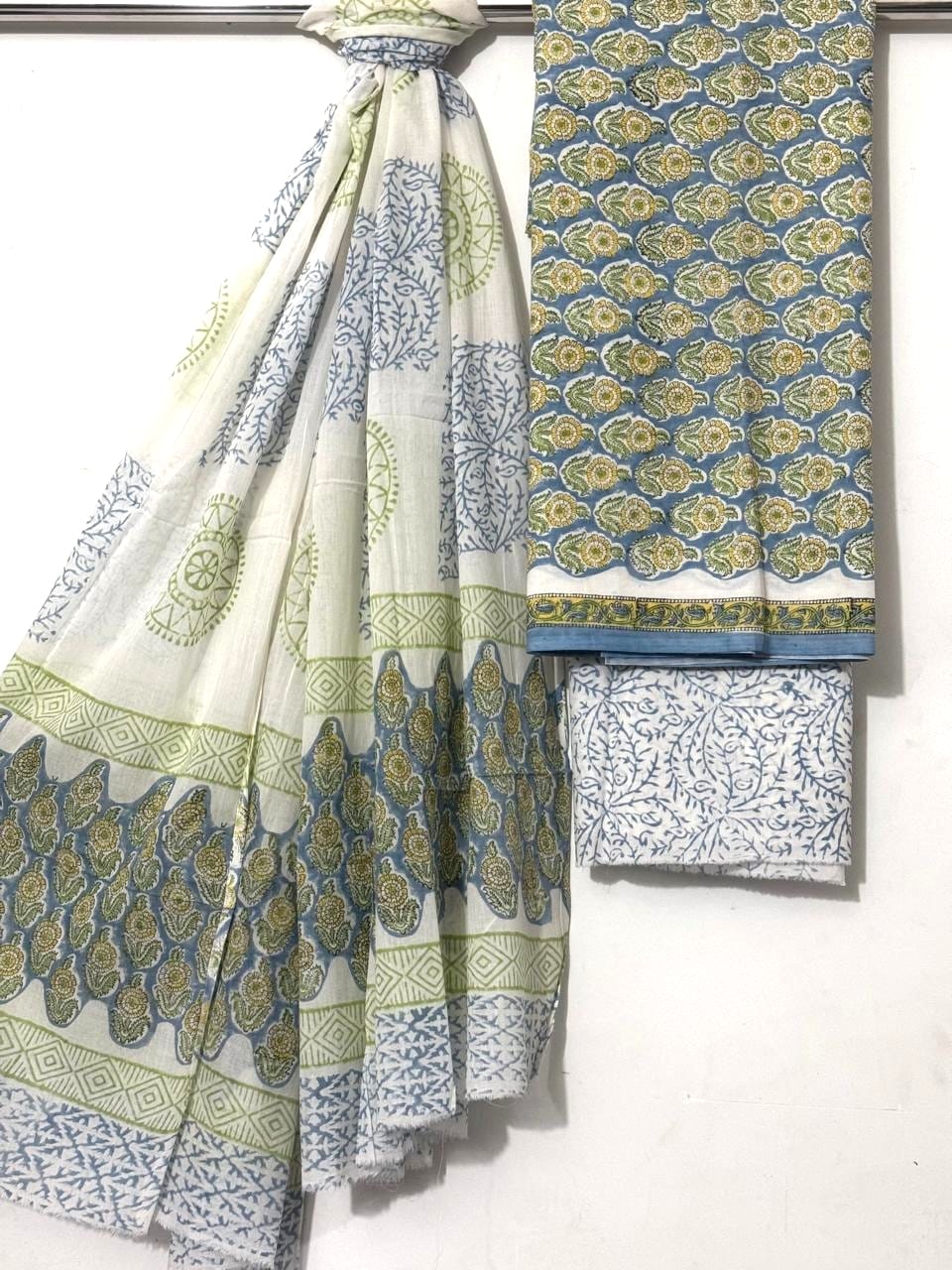 Cotton Dupatta Suit Set in Soft Pink and Purple