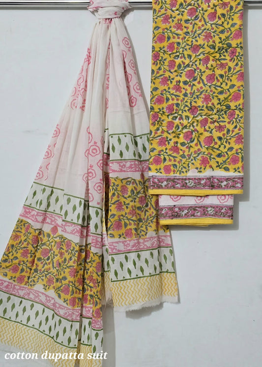 Cotton Dupatta Suit with Traditional Block Prints – Elegant Red & Beige Pattern